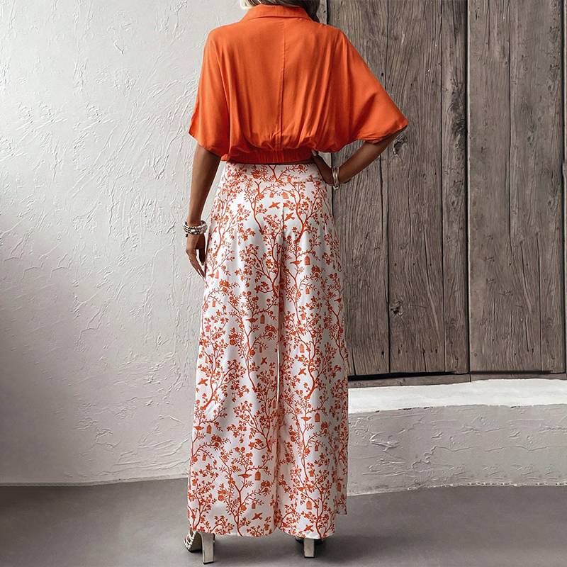 👗 50% korting ✨ Dames-set van twee stukken — top met V-hals + wijde broek met print 🌸