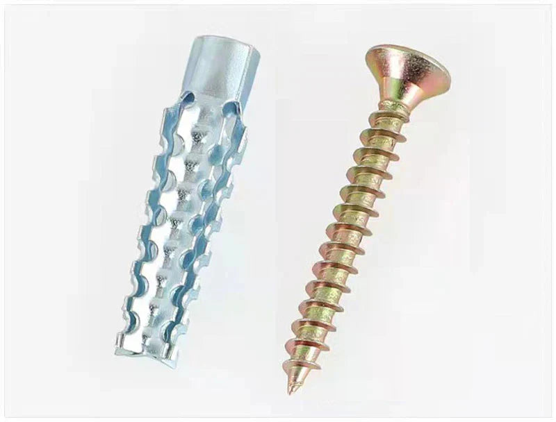 🔩 Geüpdatete expansieschroef met kartelrand – grijpt stevig in elke ondergrond, geen uitslag meer.