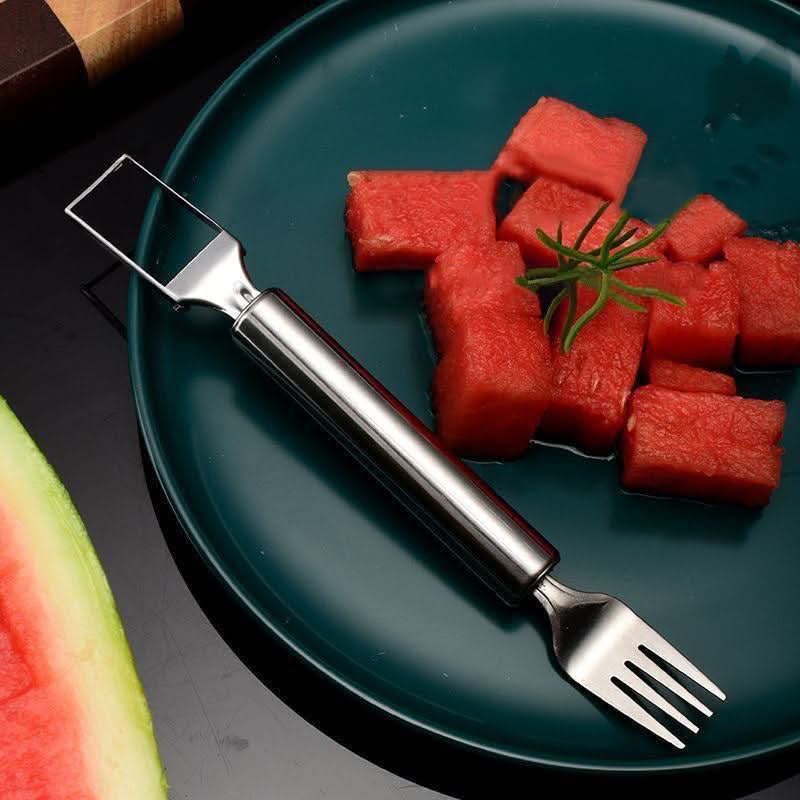 🔥 Koop 1 krijg 1 gratis🔥2-in-1 roestvrijstalen fruitsnijder met vork