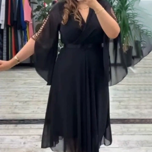 Dames elegante jurk met een halslijn naar V