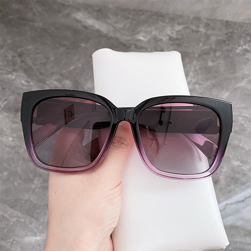 🕶️Stijlvolle Gepolariseerde Overzetbare Zonnebril – Bescherming & Comfort