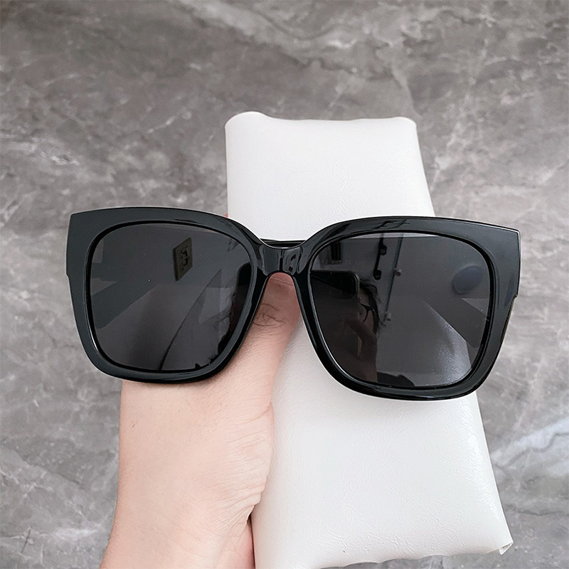 🕶️Stijlvolle Gepolariseerde Overzetbare Zonnebril – Bescherming & Comfort