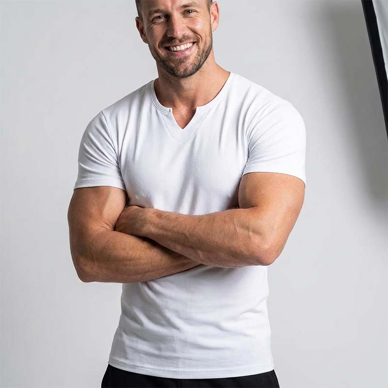 💎 50% KORTING NU! ⚡ Heren Casual Effen Sportief T-Shirt – Slim Fit, Ingekeepte V-Hals & Premium Stretch Stof 👕🔥