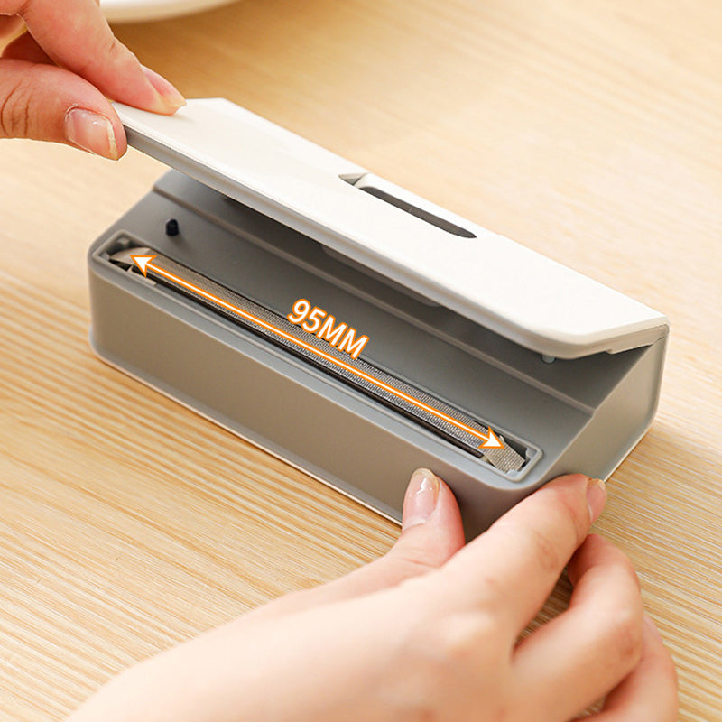 🌞Fris De Lente In Met 50% Korting!🔥2-in-1 Oplaadbare Bag Sealer met Display | Zakken Sealer & Snijder | Magnetisch voor op de Koelkast (USB-C)