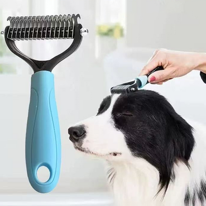 Kam voor huisdieren✨De ene kant kamt klitten eruit, de andere kant verwijdert losse haren. De afgeronde tanden verwijderen gemakkelijk haren, waardoor de vacht in één beweging schoon is 🧹