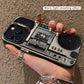 Retro telefoonhoesje met boombox en cassettespeler design
