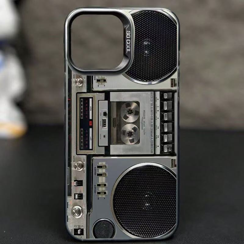 Retro telefoonhoesje met boombox en cassettespeler design