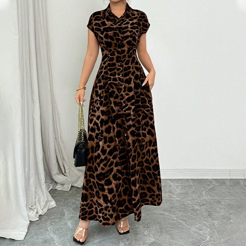 👗 Elegante damesjurk met revers en luipaardprint