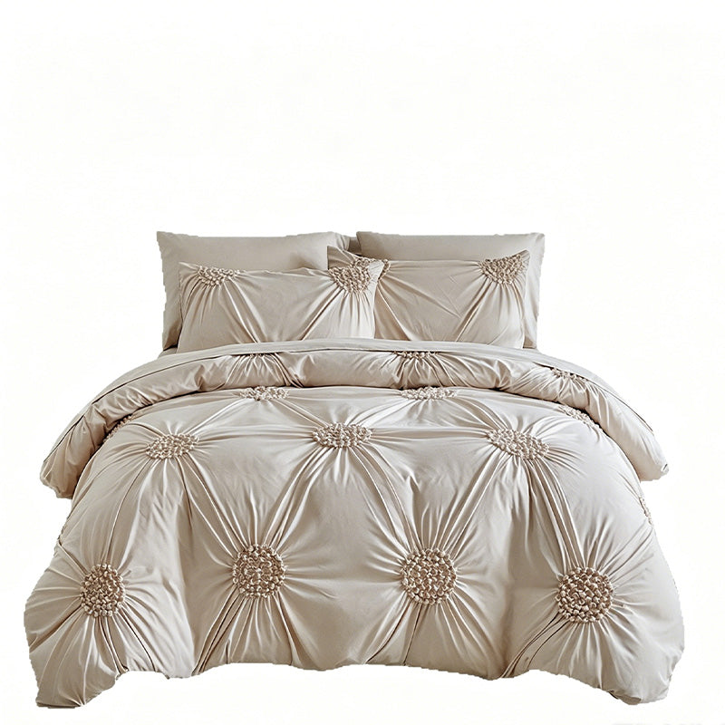 🛏️ Elegant Duvetovertrek met Luxe Plooidetails ✨