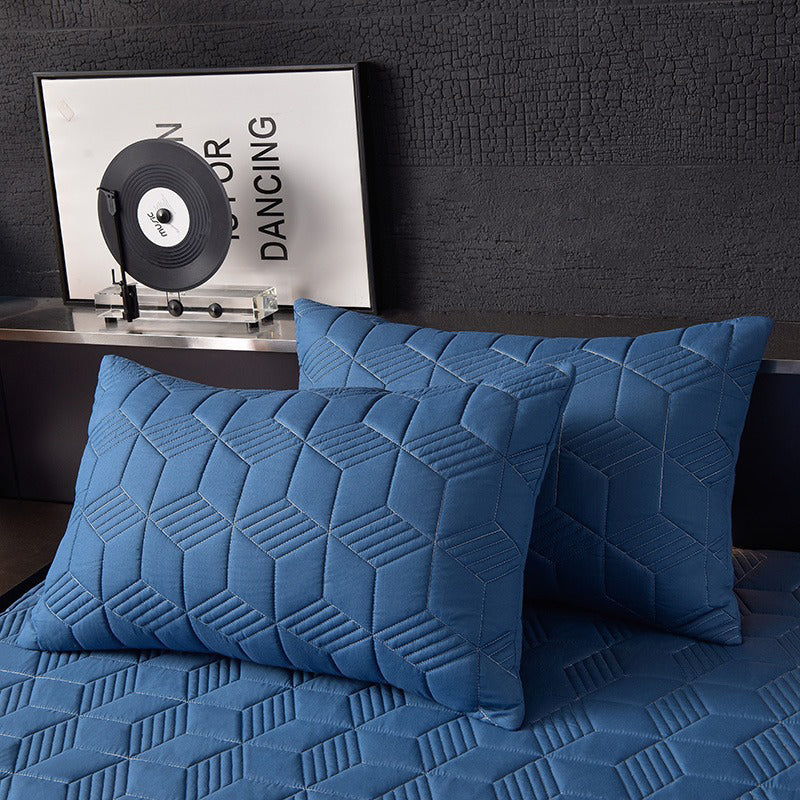 🛏️ Waterdichte Matrasbeschermer — Gewatteerd, Ademend & Makkelijk te Wassen ✨